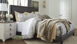 Decorating Tips for a Cozy Guest Bedroom