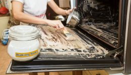 The Best Way to Clean Your Whirlpool Oven