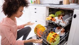 7 problèmes fréquents avec les lave-vaisselle (et comment les régler)